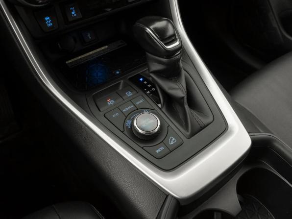 Toyota RAV4 V (XA50) с пробегом 2020 года, цена 3 160 000 рублей, 58512 км, внедорожник, Автокод Объявления