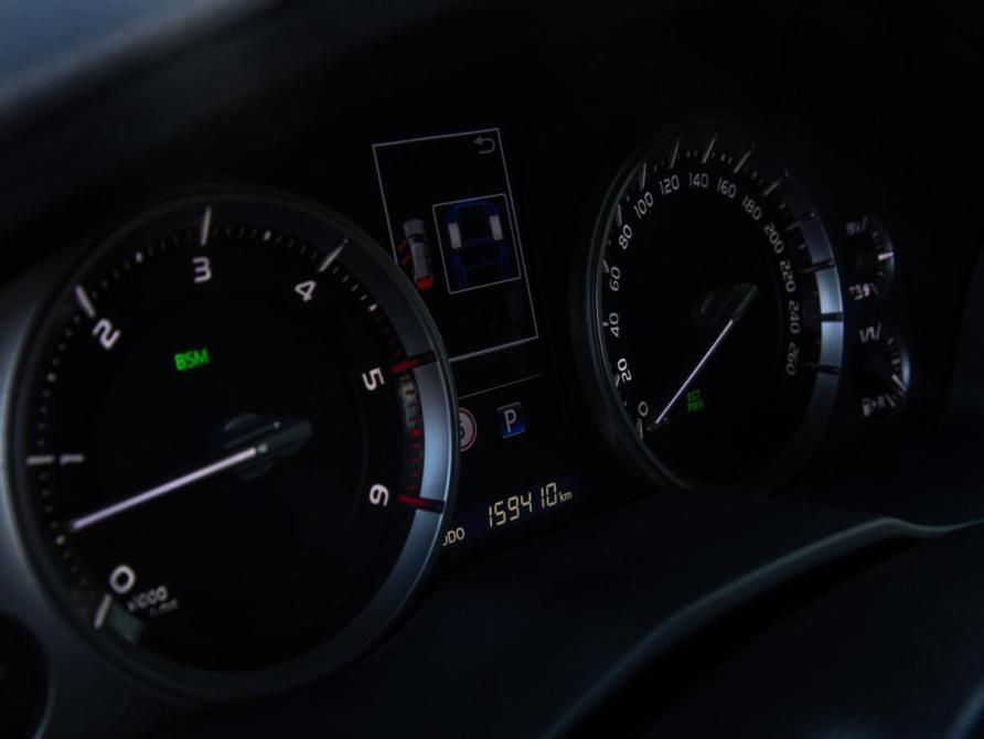 Toyota Land Cruiser 200 Series Рестайлинг 2 Москва  - изображение 9