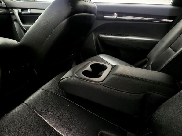 Kia Sorento II Рестайлинг с пробегом 2012 года, цена 1 265 000 рублей, 235971 км, внедорожник, Автокод Объявления