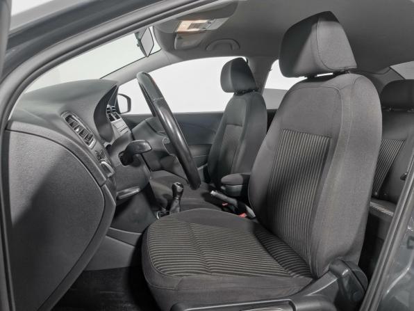 Volkswagen Polo V с пробегом 2013 года, цена 629 000 рублей, 220796 км, седан, Автокод Объявления