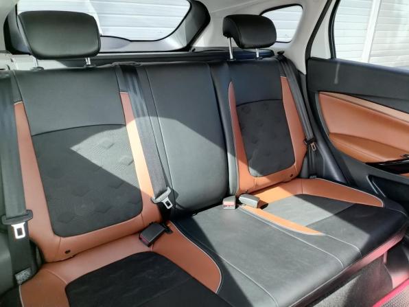 Lada (ВАЗ) Vesta I Рестайлинг (NG) с пробегом 2024 года, цена 1 379 000 рублей, 24689 км, универсал, Автокод Объявления