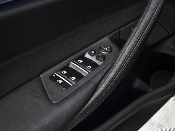 BMW 5 серии VII (G30/G31/G38) с пробегом 2018 года, цена 2 247 300 рублей, 193389 км, седан, Автокод Объявления