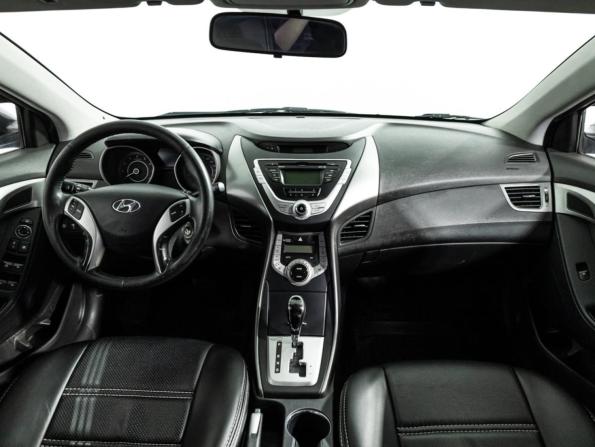 Hyundai Avante V с пробегом 2011 года, цена 1 119 700 рублей, 103981 км, седан, Автокод Объявления