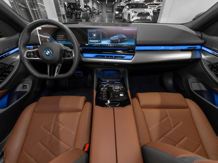 BMW 5 серии VIII (G60/G61/G68) Москва  - изображение 8