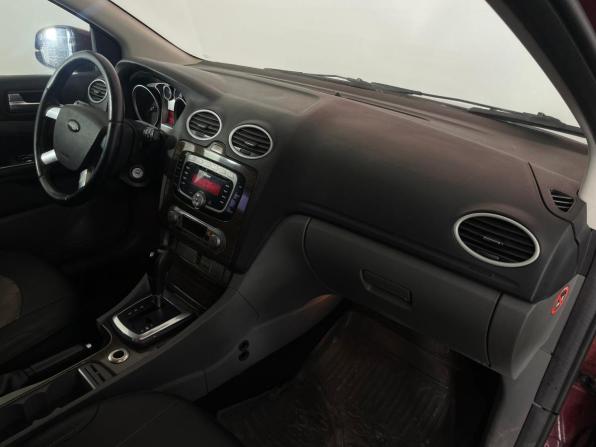 Ford Focus II Рестайлинг с пробегом 2008 года, цена 390 000 рублей, 251617 км, седан, Автокод Объявления