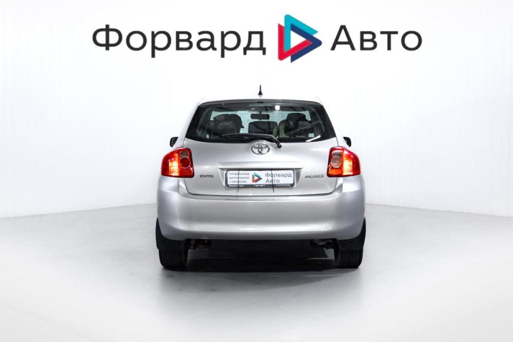 Toyota Auris I Тюмень  - изображение 7
