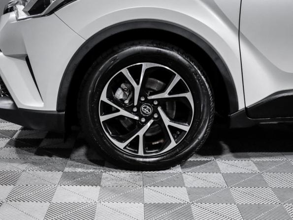 Toyota C-HR I Рестайлинг с пробегом 2021 года, цена 2 850 000 рублей, 45258 км, внедорожник, Автокод Объявления