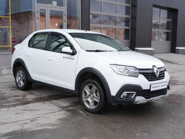 Renault Logan II Рестайлинг с пробегом 2022 года, цена 1 280 000 рублей, 86940 км, седан, Автокод Объявления