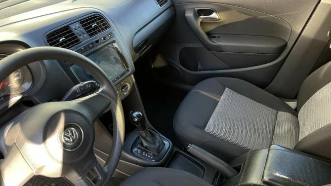 Volkswagen Polo V с пробегом 2013 года, цена 750 000 рублей, 201835 км, седан, Автокод Объявления