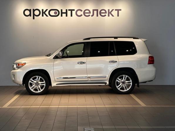 Toyota Land Cruiser 200 Series Рестайлинг 1 с пробегом 2013 года, цена 3 180 000 рублей, 224493 км, внедорожник, Автокод Объявления
