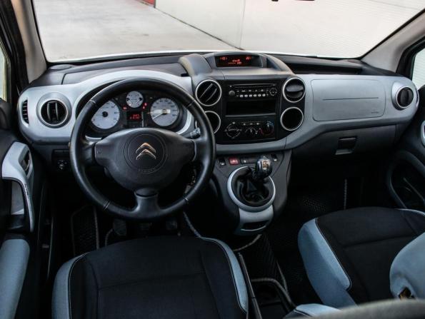 Citroen Berlingo II Рестайлинг с пробегом 2012 года, цена 760 000 рублей, 219145 км, компактвэн, Автокод Объявления