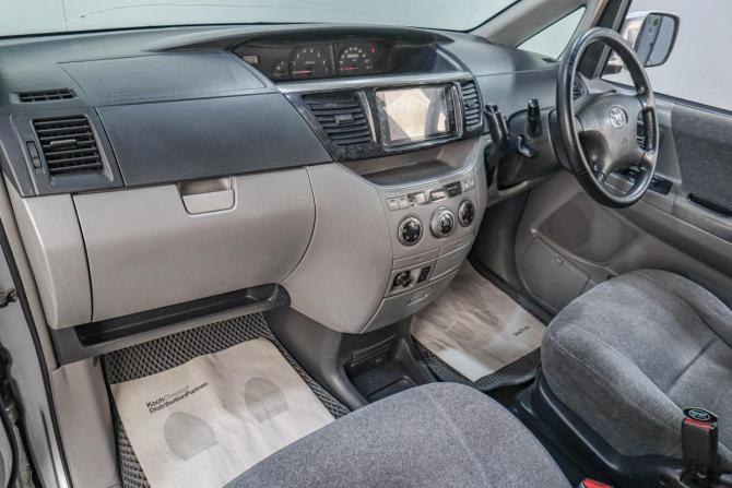 Toyota Voxy I (R60) с пробегом 2003 года, цена 999 000 рублей, 354000 км, компактвэн, Автокод Объявления