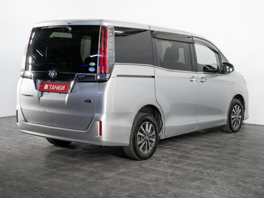 Toyota Esquire I Рестайлинг Иркутск  - изображение 3