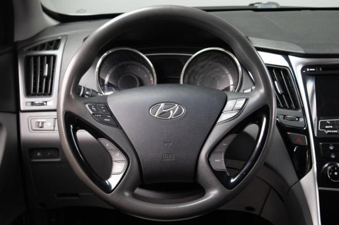Hyundai Sonata VI (YF) с пробегом 2012 года, цена 1 179 000 рублей, 185000 км, седан, Автокод Объявления