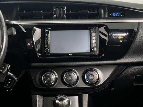 Toyota Corolla XI (E160 E170 E180) с пробегом 2014 года, цена 1 375 000 рублей, 155000 км, седан, Автокод Объявления