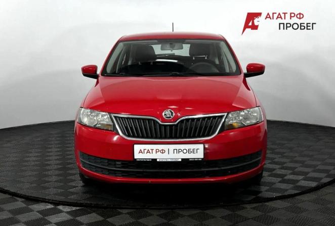 Skoda Rapid I с пробегом 2017 года, цена 1 100 000 рублей, 120755 км, лифтбек, Автокод Объявления