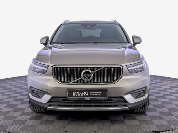 Volvo XC40 I с пробегом 2020 года, цена 3 155 000 рублей, 111143 км, внедорожник, Автокод Объявления