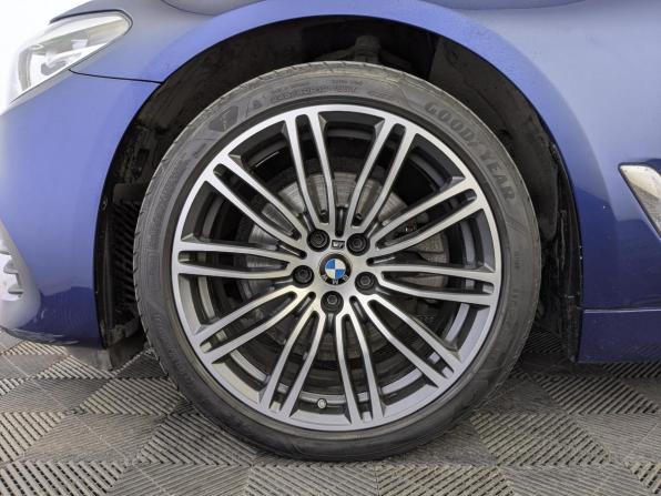 BMW 5 серии VII (G30/G31/G38) с пробегом 2019 года, цена 3 500 000 рублей, 62050 км, седан, Автокод Объявления