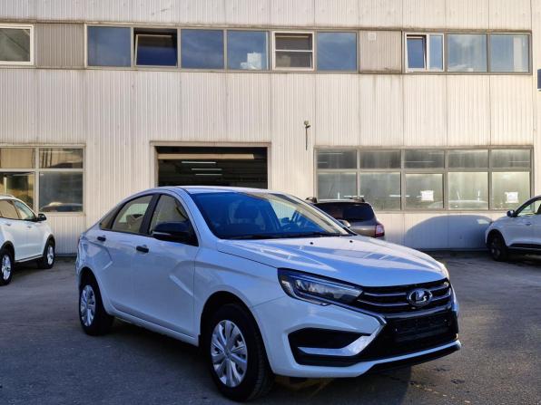 Lada (ВАЗ) Vesta I Рестайлинг (NG) с пробегом 2023 года, цена 1 354 000 рублей, 30987 км, седан, Автокод Объявления