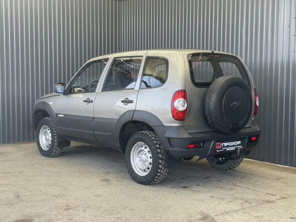 Chevrolet Niva I Рестайлинг с пробегом 2013 года, цена 570 000 рублей, 158271 км, внедорожник, Автокод Объявления