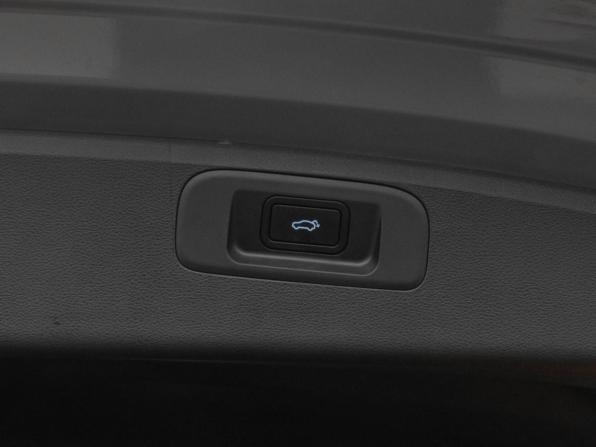Geely Coolray I Рестайлинг с пробегом 2023 года, цена 2 140 000 рублей, 27636 км, внедорожник, Автокод Объявления
