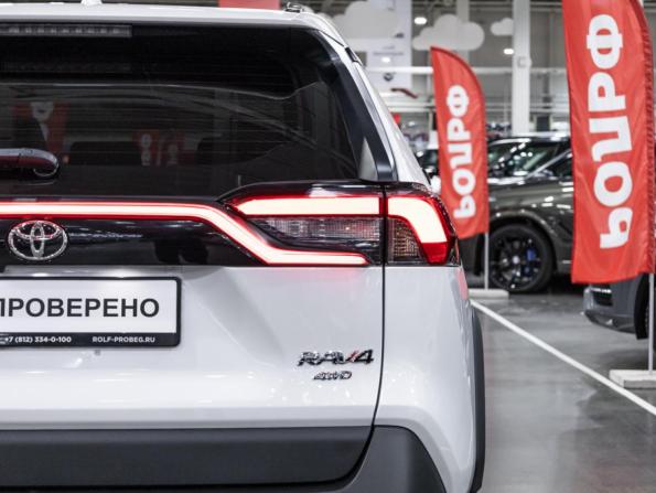 Toyota RAV4 V (XA50) с пробегом 2022 года, цена 3 699 700 рублей, 45697 км, внедорожник, Автокод Объявления