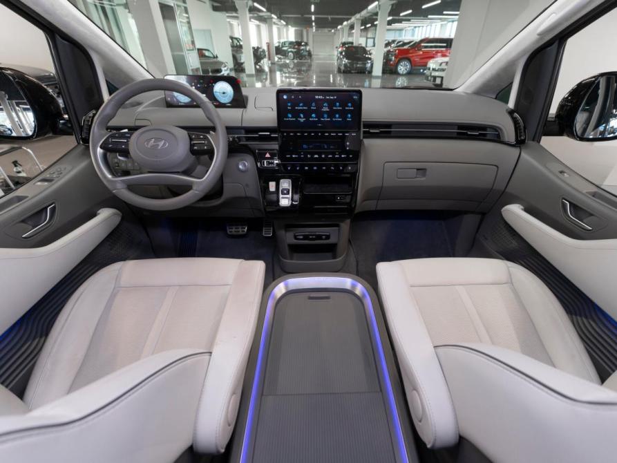 Hyundai Staria I Москва  - изображение 8