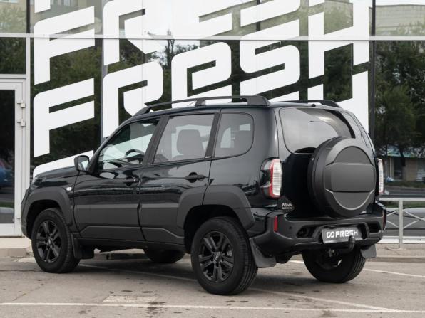 Lada (ВАЗ) Niva Travel I с пробегом 2022 года, цена 1 054 200 рублей, 31238 км, внедорожник, Автокод Объявления