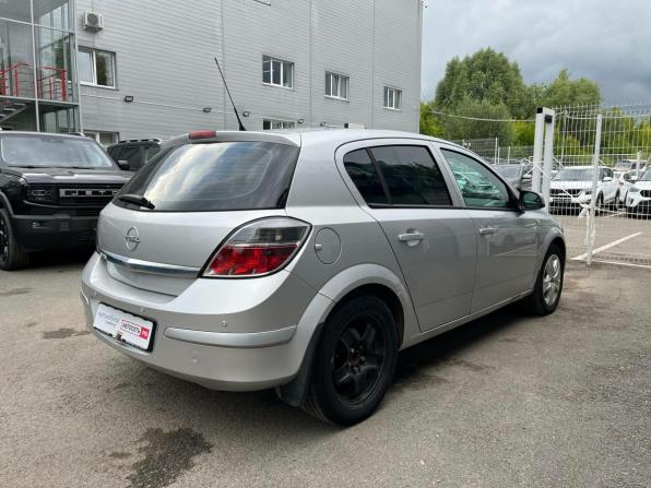 Opel Astra H Рестайлинг с пробегом 2011 года, цена 487 760 рублей, 176000 км, хэтчбек, Автокод Объявления