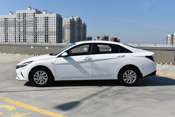 Hyundai Elantra VII (CN7) с пробегом 2021 года, цена 2 080 000 рублей, 48000 км, седан, Автокод Объявления