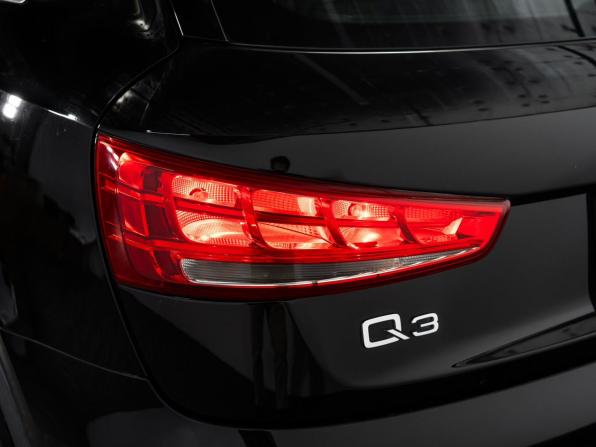 Audi Q3 I (8U) Рестайлинг с пробегом 2015 года, цена 1 715 000 рублей, 75680 км, внедорожник, Автокод Объявления