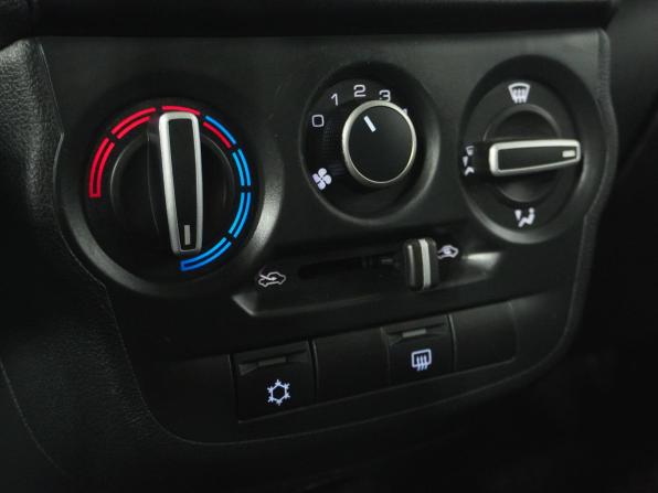 Lada (ВАЗ) Granta I Рестайлинг с пробегом 2022 года, цена 750 000 рублей, 60773 км, седан, Автокод Объявления