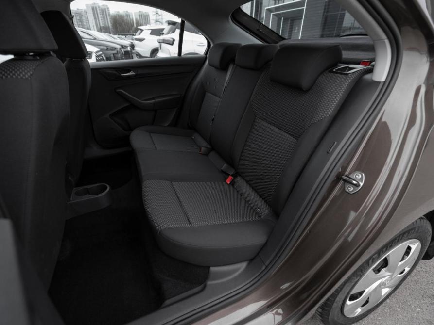 Volkswagen Polo VI Москва  - изображение 12