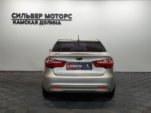 Kia Rio III с пробегом 2012 года, цена 580 000 рублей, 205000 км, седан, Автокод Объявления