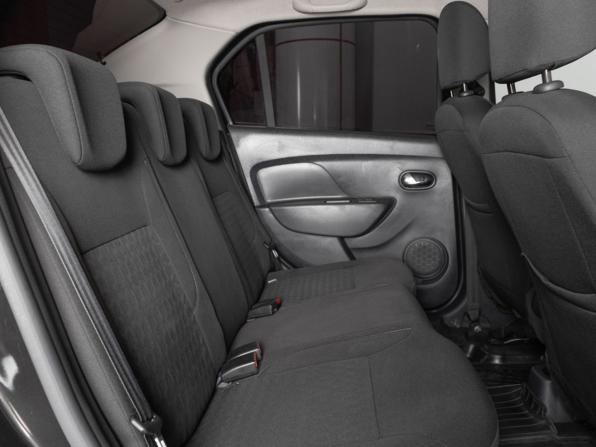 Renault Logan II Рестайлинг с пробегом 2019 года, цена 957 600 рублей, 68462 км, седан, Автокод Объявления