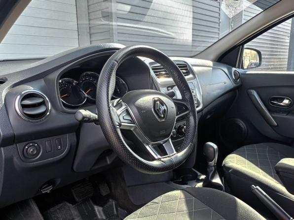 Renault Logan II Рестайлинг с пробегом 2021 года, цена 1 232 000 рублей, 75932 км, седан, Автокод Объявления