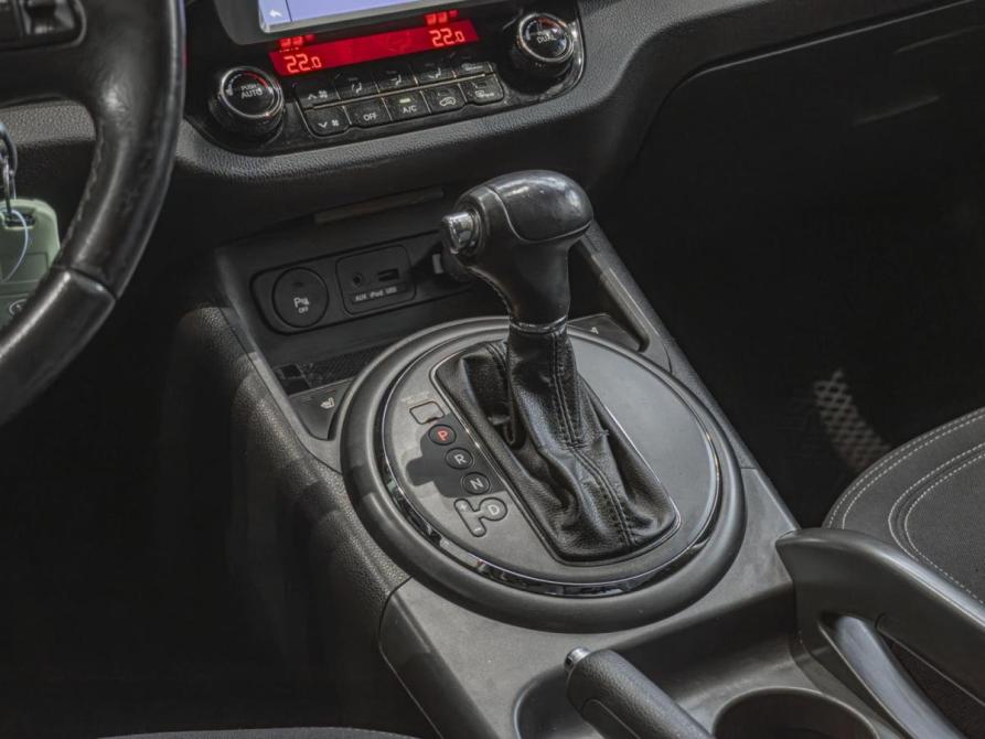 Kia Sportage III Мурманск  - изображение 11