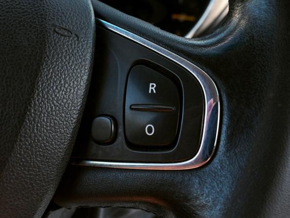 Renault Kaptur I с пробегом 2016 года, цена 1 017 000 рублей, 292751 км, внедорожник, Автокод Объявления