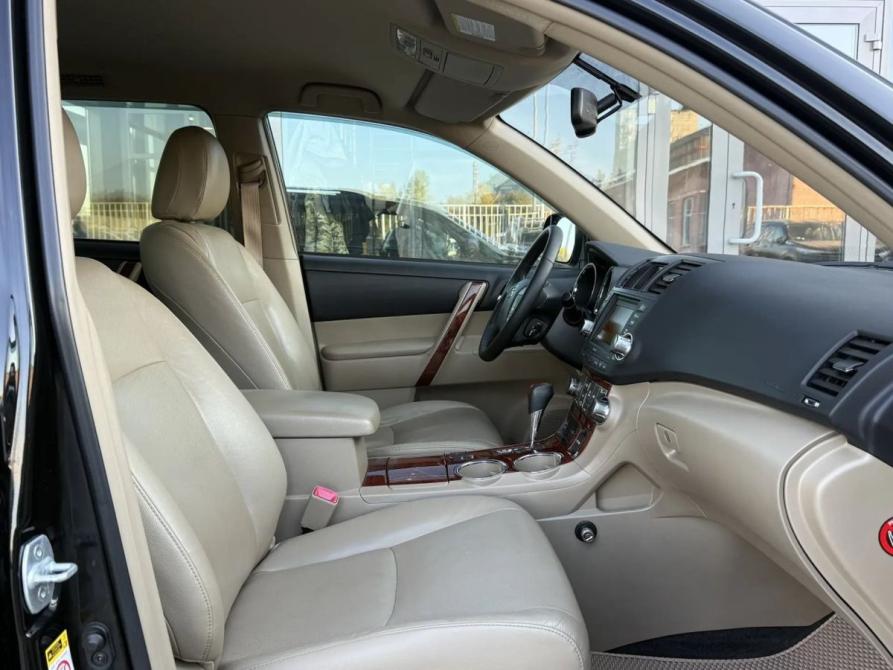 Toyota Highlander II (XU40) Рестайлинг Новосибирск  - изображение 10