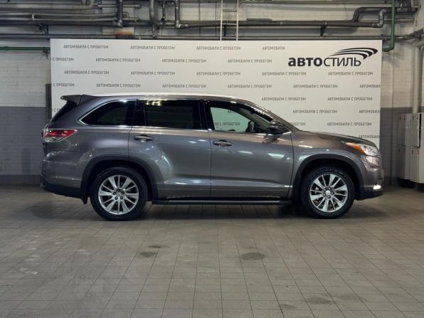 Toyota Highlander III (XU50) с пробегом 2014 года, цена 2 449 000 рублей, 252577 км, внедорожник, Автокод Объявления