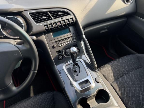 Peugeot 3008 I Рестайлинг с пробегом 2014 года, цена 650 000 рублей, 239346 км, внедорожник, Автокод Объявления