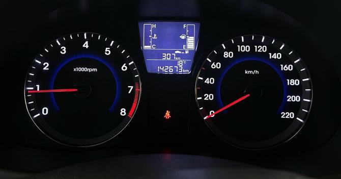 Hyundai Solaris I Рестайлинг с пробегом 2015 года, цена 825 000 рублей, 142673 км, седан, Автокод Объявления