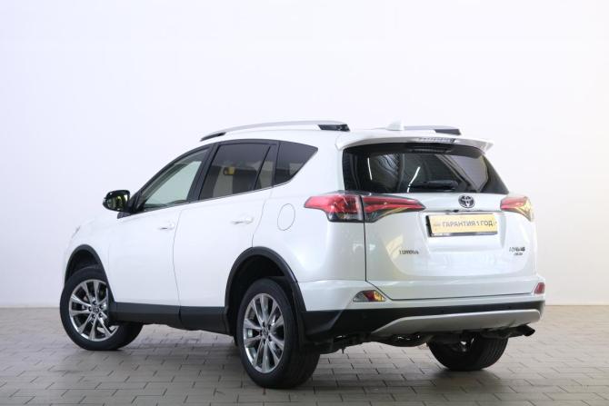Toyota RAV4 IV (XA40) Рестайлинг с пробегом 2016 года, цена 2 599 000 рублей, 156000 км, внедорожник, Автокод Объявления