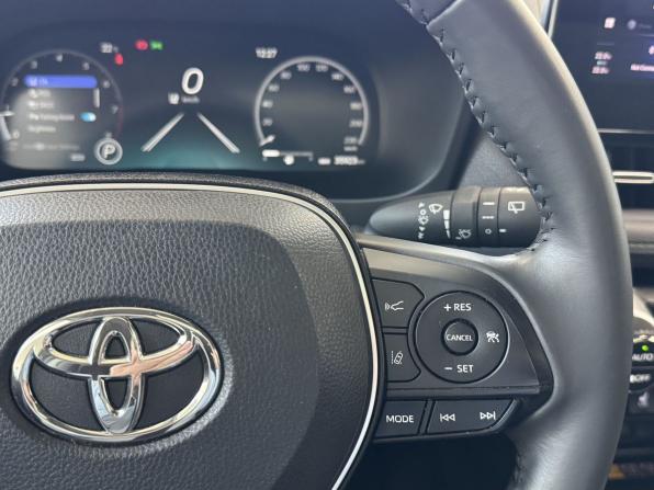 Toyota RAV4 V (XA50) с пробегом 2024 года, цена 3 850 000 рублей, 35923 км, внедорожник, Автокод Объявления