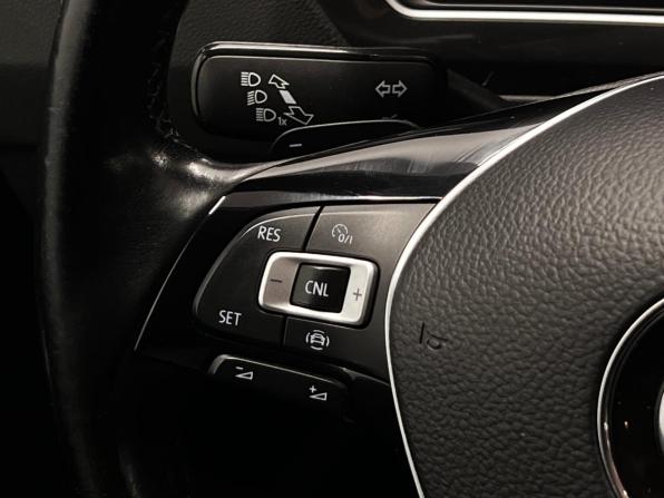 Volkswagen Tiguan II с пробегом 2019 года, цена 2 275 000 рублей, 232962 км, внедорожник, Автокод Объявления