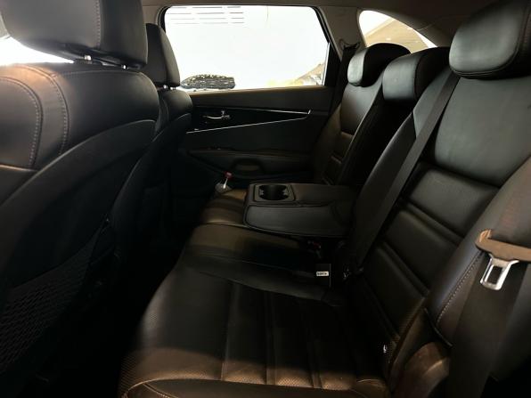 Kia Sorento III Prime Рестайлинг с пробегом 2019 года, цена 2 999 000 рублей, 98346 км, внедорожник, Автокод Объявления