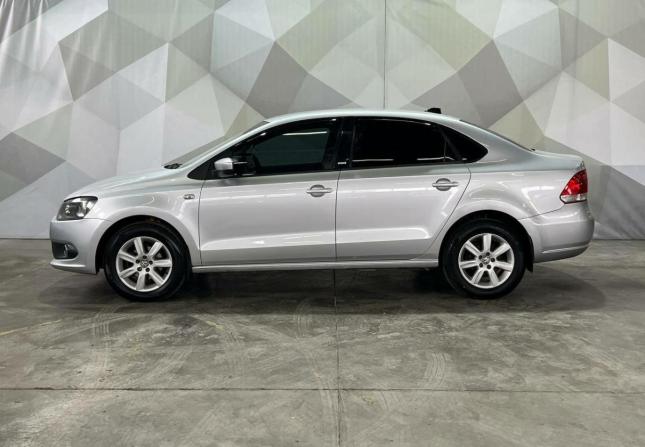 Volkswagen Polo V с пробегом 2012 года, цена 685 000 рублей, 176232 км, седан, Автокод Объявления