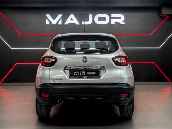 Renault Kaptur I с пробегом 2017 года, цена 1 225 000 рублей, 95588 км, внедорожник, Автокод Объявления