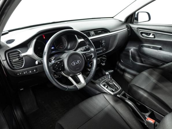 Kia Rio IV Рестайлинг с пробегом 2020 года, цена 1 699 777 рублей, 65320 км, хэтчбек, Автокод Объявления