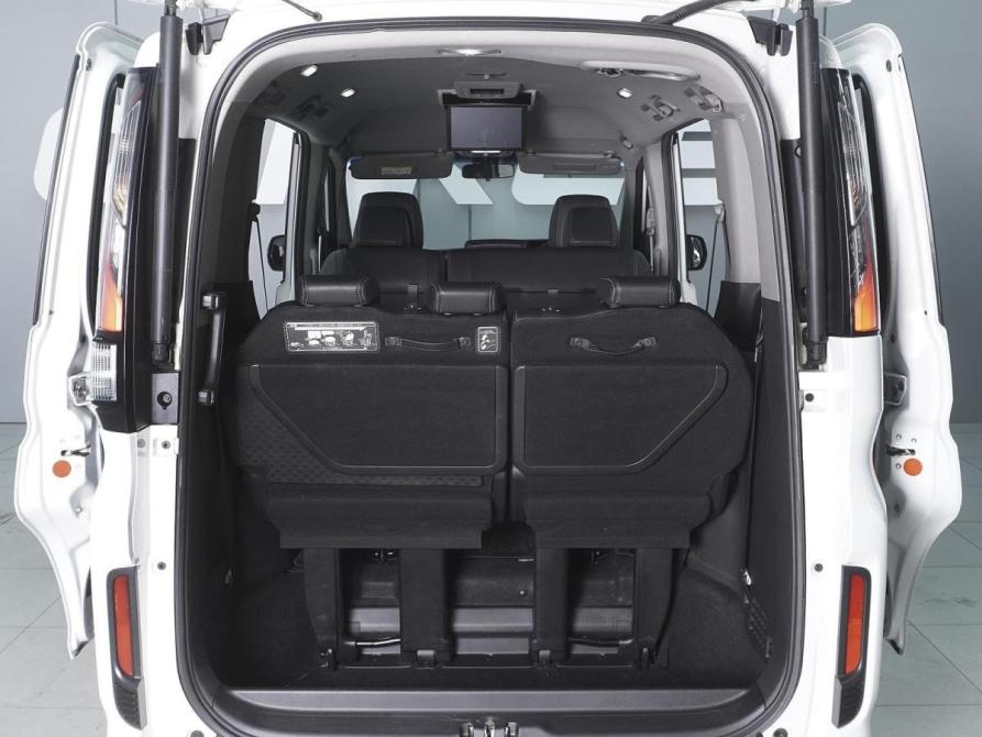 Honda Stepwgn V Рестайлинг Ростов-на-Дону  - изображение 22
